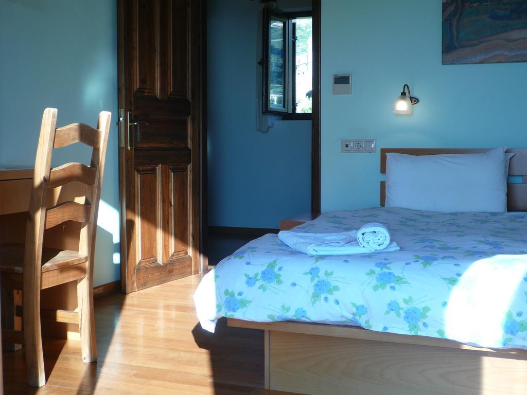 Maison Viros Kardhamili Bilik gambar